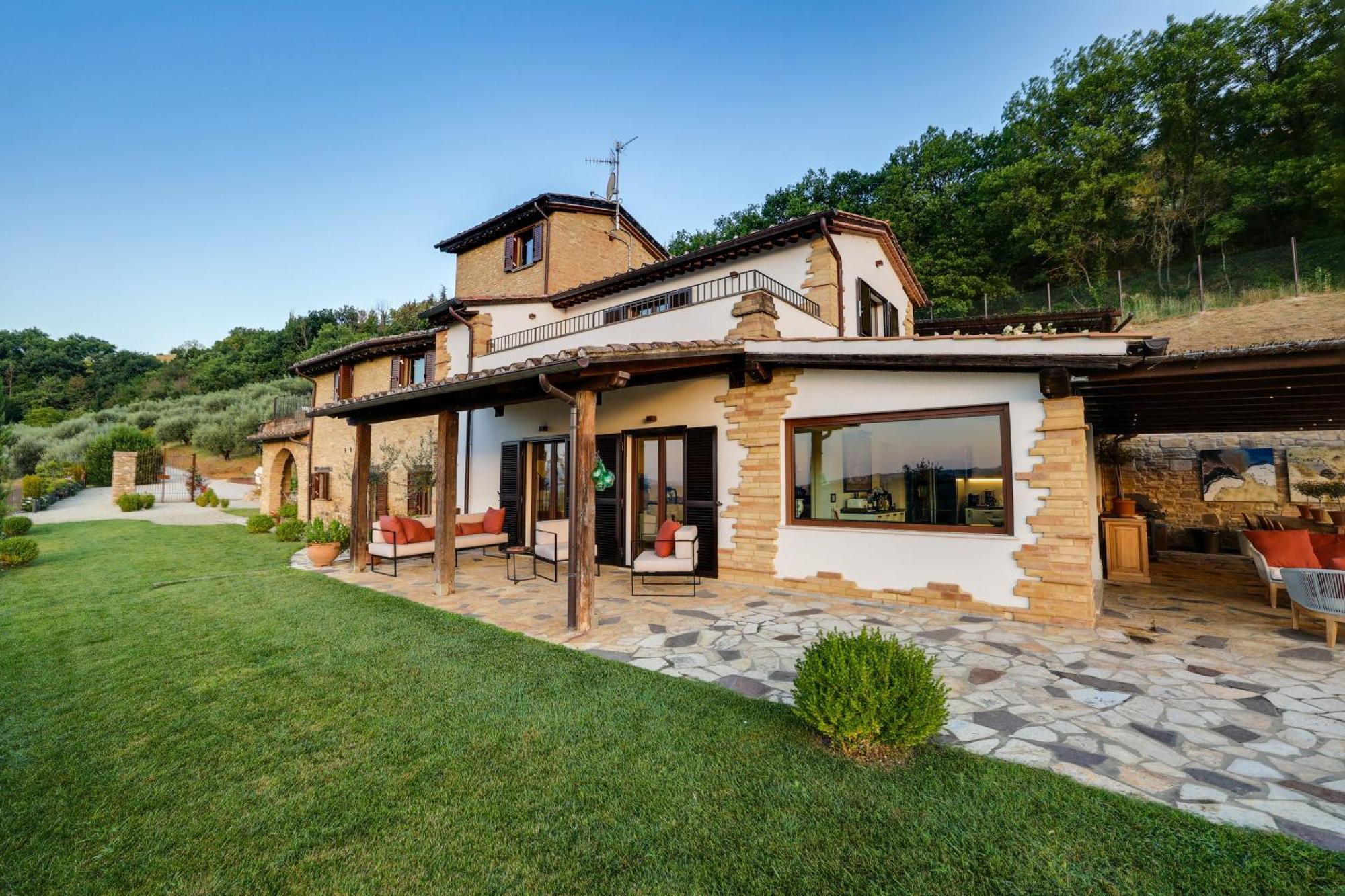 Villa Destino Italy, Umbria Tuscany Boarder Montone  Ngoại thất bức ảnh