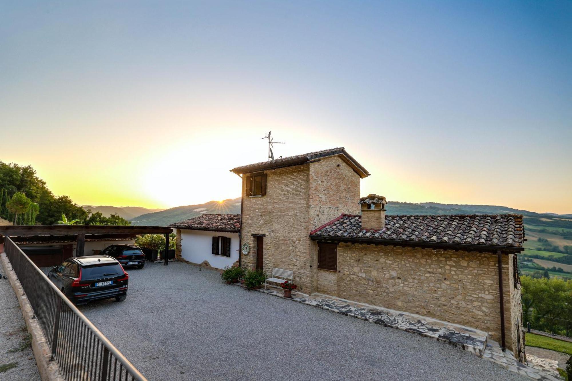 Villa Destino Italy, Umbria Tuscany Boarder Montone  Ngoại thất bức ảnh