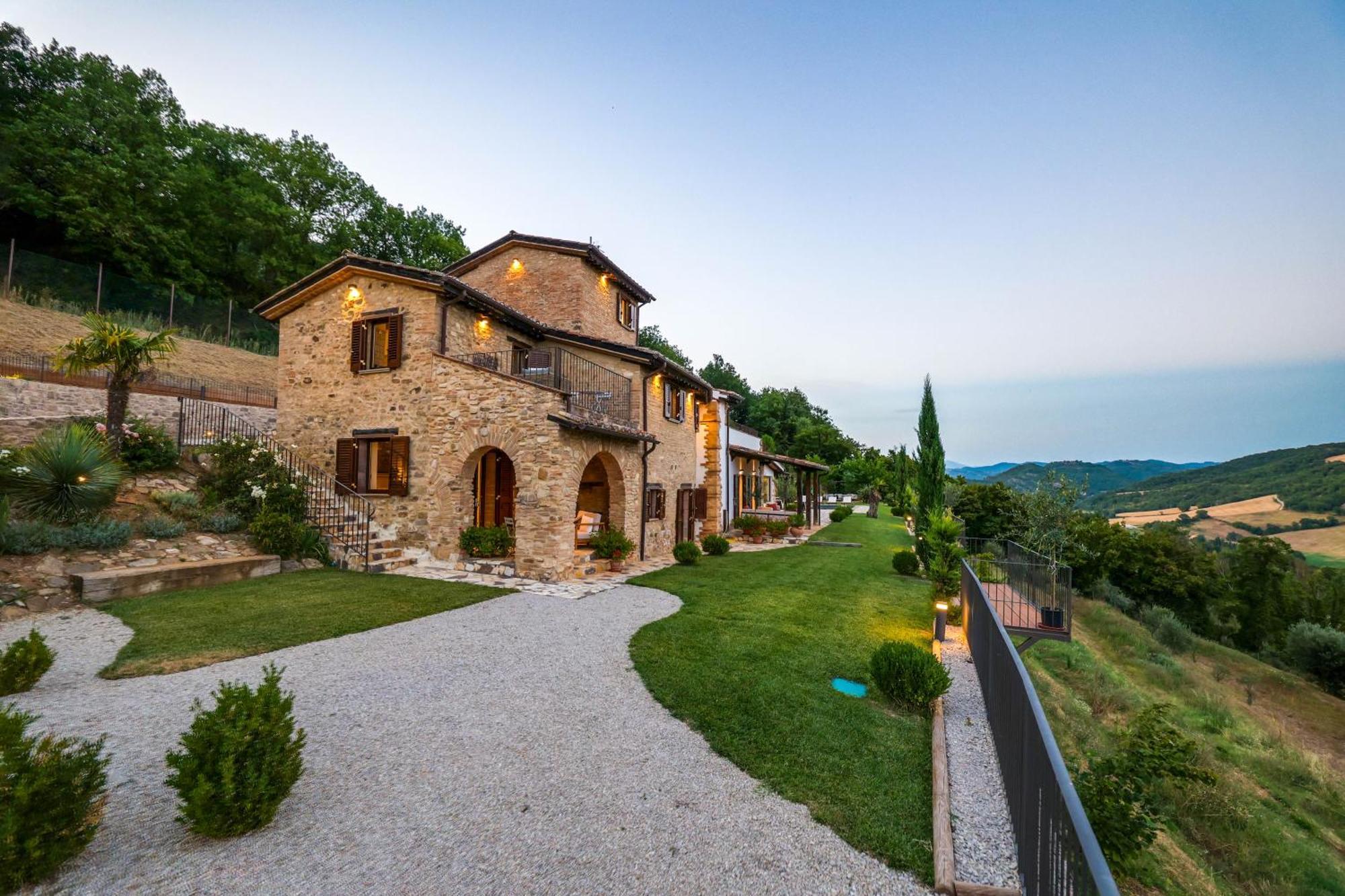 Villa Destino Italy, Umbria Tuscany Boarder Montone  Ngoại thất bức ảnh